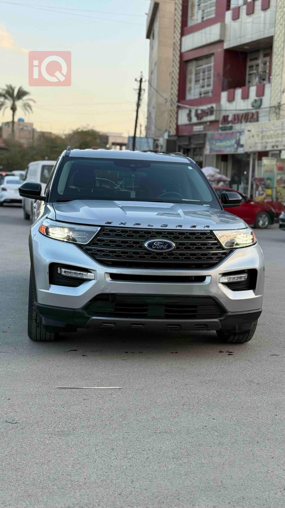 Ford Explorer